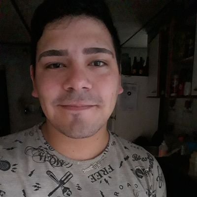 Emii94C's profile picture. Miles de emociones en un instante!!