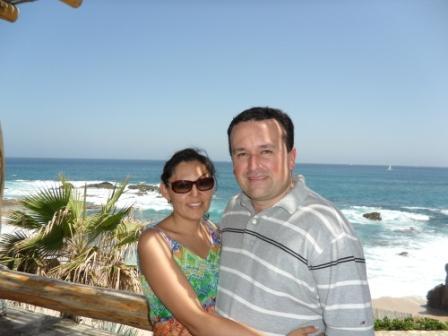 javilopezj's profile picture. Adoro mi familia, disfrutó mucho mi trabajo, Dios me dio grandes amigos y celebro cada pequeña cosa que puedo.