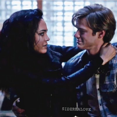 #SaveMacGyver 
#MacRiley
“We’re family. Forever.” 
@CBS @MacGyverWriters We will not stop until MacGyver is saved !