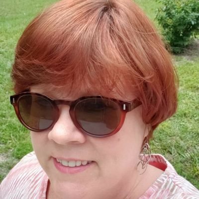 CarleenNewlands's profile picture. 