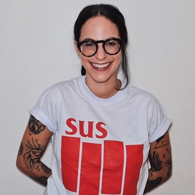 defensora do SUS. FORA BOZO