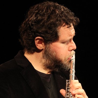 Flutist, improviser, composer, jedi. Associate Professor of Music @UCSanDiego. Heraldo, Generación Espontánea @GEspontanea_ he/él