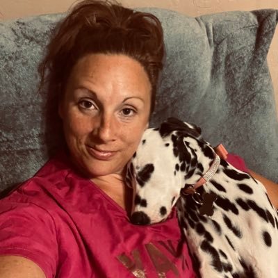 Just a fun and outgoing girl who loves the outdoors! Love to fish, camp, go muddin, or anything under the sunshine!! Have two boys that are my world 🌎. ❤️2❤️
