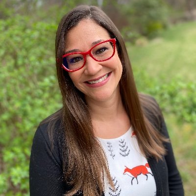 Lit Agent at Speilburg Literary; @aalitagents Member; MSWL: https://t.co/82YLrKaTfW; Writer; Editor. Repped by @AgentShea Tweets are my own.