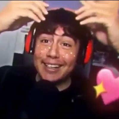 sirtomake's profile picture. jay is that dude- Hehe my feeties- If you hate me, I still love you- 2021 edit: thank you, everyone, for pushing forward in life.