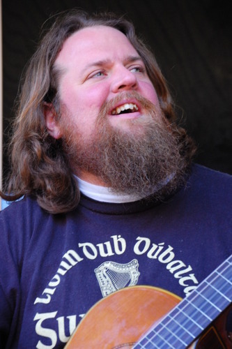 James is singer and song writer of the Celtic genre playing both traditional and new songs in the Celtic tradition: http://t.co/HVN3aSnUCh