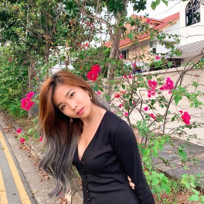 _huiz's profile picture. l o s t