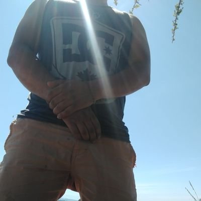 Mateo9213's profile picture. 31 años. Bi. Morelos. Perverso. Exhibicionismo. Me gusta la dominación y sumisión.