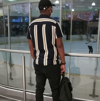 Analyst👩‍🔬| Gamer🎮🎱|God First😇|  ifb asap😊