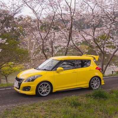 honey_ZC32S's profile picture. チャンピオンイエローに一目惚れしてスイフトを選びかわいい仕様を目標に…。