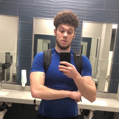 Gods work 🙏 ✝️ Dad work 👶🏻 💙Gym work 🏋🏻♂️💪🏼 Bag work 🥊🥋 Money work💵💰.Exclusively in that order!