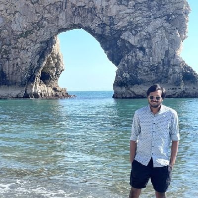 Harihanth98's profile picture. 