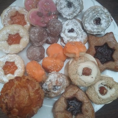 EvitadieII's profile picture. Man sieht nur mit dem Herzen gut. Das Wesentliche bleibt für das Auge unsichtbar. (Der kleine Prinz, Saint-Exupery)