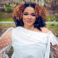 Steph B. Jones (@sjwriteslit) 's Twitter Profile Photo Steph B. Jones (@sjwriteslit) 's Twitter Profile Photo