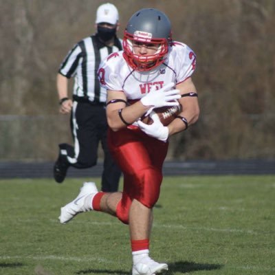 CHSW Football & Track ‘23| ATH | Rhode Island | 4.0 GPA | Email: dimitri_leblanc581@cpsed.net | Breakthrough Way🏈💍