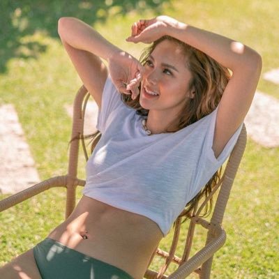 Quueennmaddie's profile picture. fangirl!