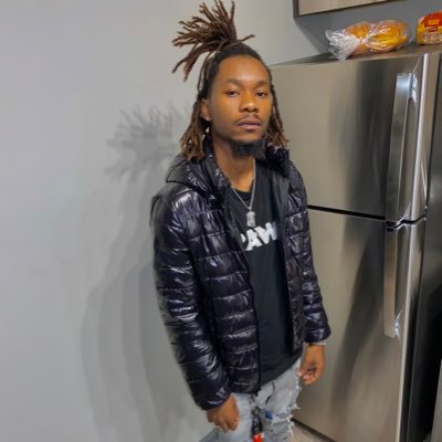 Im A King 👑. Low 🎈 “ Cake Upp “ 💰⬆️Out Now 🔥🔥🔥(Click Link ⬇️⬇️)