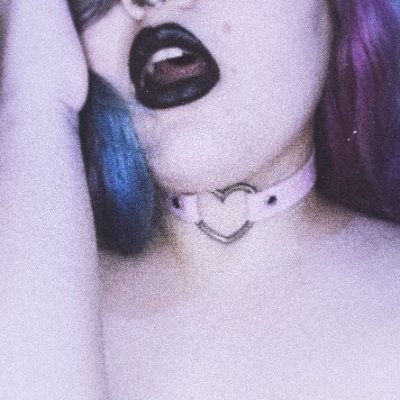 Just other stupid little creating a secure place. Foxy💜Subby💜Rope Bunny💜Pastel gore lover💜Bookworm💜23💜She/Her

🌸🌌