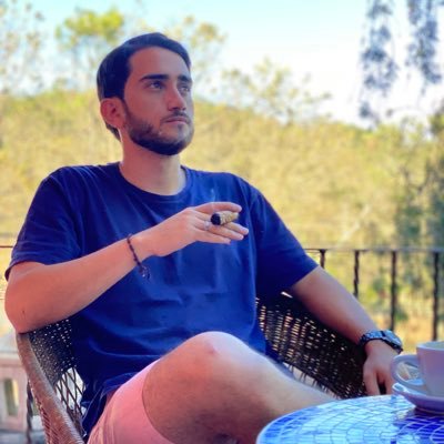 Willkommen! Ing. Civil👷🏻♂️ Maestro de aleman📖 Gen 29:20⏳ Austria exchange student 14-15🇦🇹