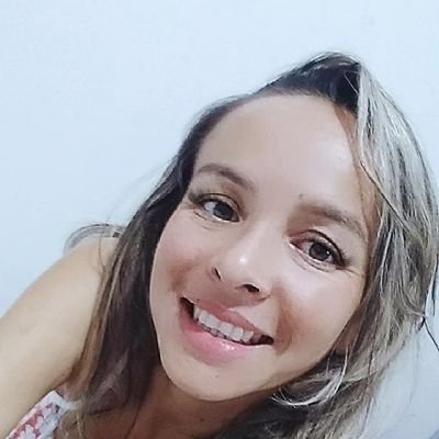 Cristã: A serviço do Rei Jesus!!🙇♀️
Mae de duas princesas👩👧👧
Artesã ( trabalho com acessórios infantis 🎀🎀)
Cidade: Açu/RN
Instagram:@adriiaanaalves