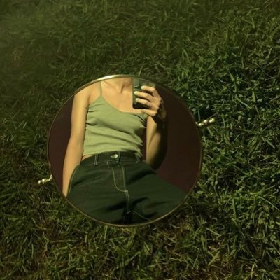 whereandytho's profile picture. happily cringe