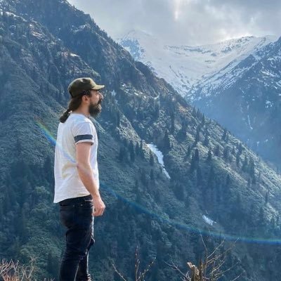 korhanozyildiz's profile picture. 🎤 @marsisofficial 🎸