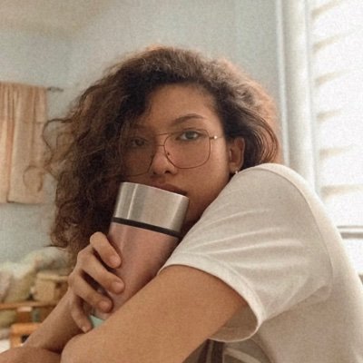 gyrabarroga's profile picture. DLSU 🏹✯ || 💌 gyra.barroga@yahoo.com