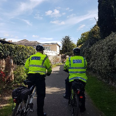 Your local policing team for #MertonPark in @MPSMerton. Please do not report crime here, call 101, tweet @MetCC or visit our website. In an emergency call 999