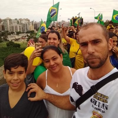 AlexSan40551356's profile picture. Cristão Conservador, Direita e fechado com Bolsonaro.🇧🇷🇺🇲🇮🇱