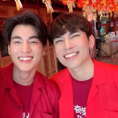 เป็นหวานใจที่เป็น เมนคู่ คีพคู่ ที่รักMG^~^🌞🌻🌞🌻🌞
#หวานใจมิวกลัฟ
#ลูกบอลของคุณบิ๊กกลัฟ
#mewlios