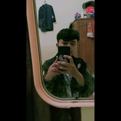 wibowoarif92's profile picture. butuh uang banyak 😬