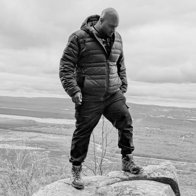 KosmicNTMTTR's profile picture. Knowing how to think empowers you far beyond those who know only what to think. - Neil DeGrasse Tyson