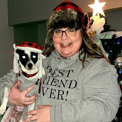 JoJoBea00366051's profile picture. Enjoy chilling with Gus, crafting, and watching my nephew play baseball.