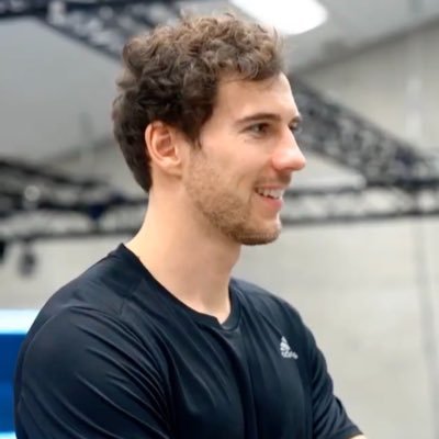 scoretzka18's profile picture. i like a lot of sports