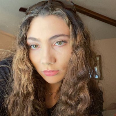 ariashir's profile picture. 