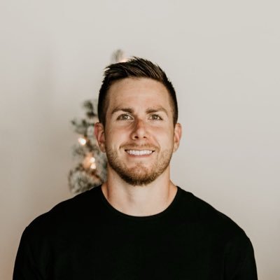 iOS Developer 📱 SwiftUI | UIKit 💻 | Creator of ExpenseTracker 💲