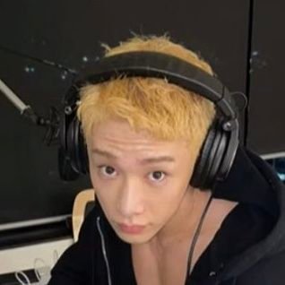 #WONHO It's feels like a dream, don't wake me up. Flash'ım da Flash'ım diye ağlayan user ben oluyorum. Bana 7 24  Wonho günü 🥺