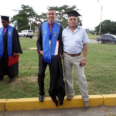 Venezolano 🇻🇪 En México 🇲🇽 Ingeniero Mecánico🛠️ Emprendiendo en el mundo de los quesos🧀🐄🐮