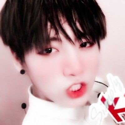 slutiecream's profile picture. 🐰 ✹ 𝗳αꪱ𝗿𝘆  ꩜  🧠  !   ♥︎  𓄴