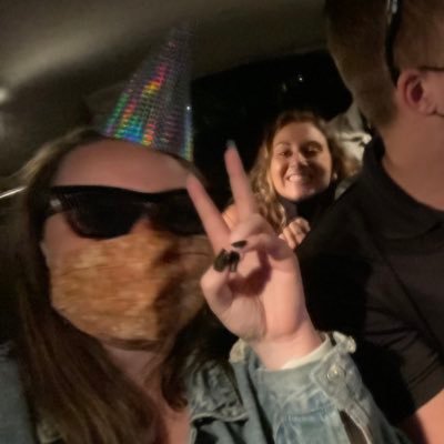 sarahtimmins's profile picture. "it's fine, i'm fine" || #badbitch || she/her