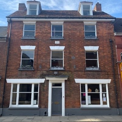 SP1 Business hub, mailing address, virtual & serviced offices, hot desks, mtg rooms, prime Town centre location. Excellent rates. Just follow and DM for details