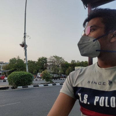 s____as_a's profile picture. 19 year boy and God's favourite toy...