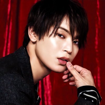 安部学院卒業！kーpop大好き😋B1A4.shinee.BTS大好き 💕最近は JO1    奨君大好き💕