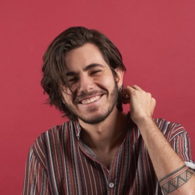 marc_wile's profile picture. Cantautor o algo así, entre el folk y el rock. EP Nexos OUT NOW 🫀