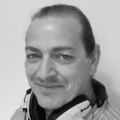 BenShoveller's profile picture. Man United, Farnborough FC, Sports Commentary, Audio Production, Voice Overs, Drums, Guitar, Cricket, Radio, AV and better put the family in there too.