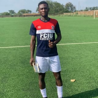 IWAPUSTADGOD's profile picture. dead to self and alive in christ