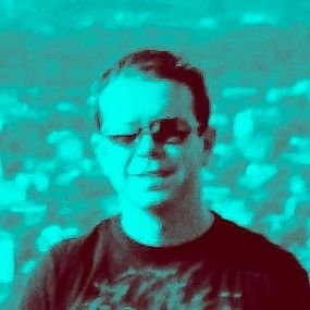 davelike_'s profile picture. Pro Surfer (Web)