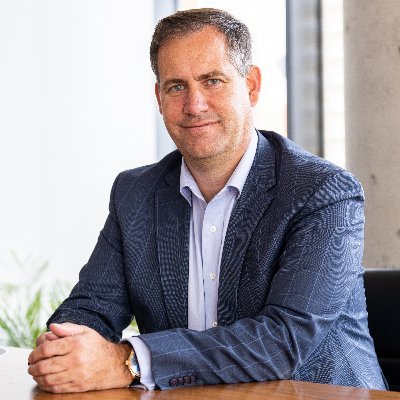 Divisional Managing Director for Vistry Partnerships London & SE region (all opinions expressed are my own)