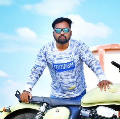 jvivek30's profile picture. Love to write, photography,FilmLover