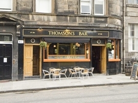 The best steak pie in Edinburgh to match the best variety of real ales and Scotch whiskys. It uses both Aitken fonts and hand pump to ensure a great pint